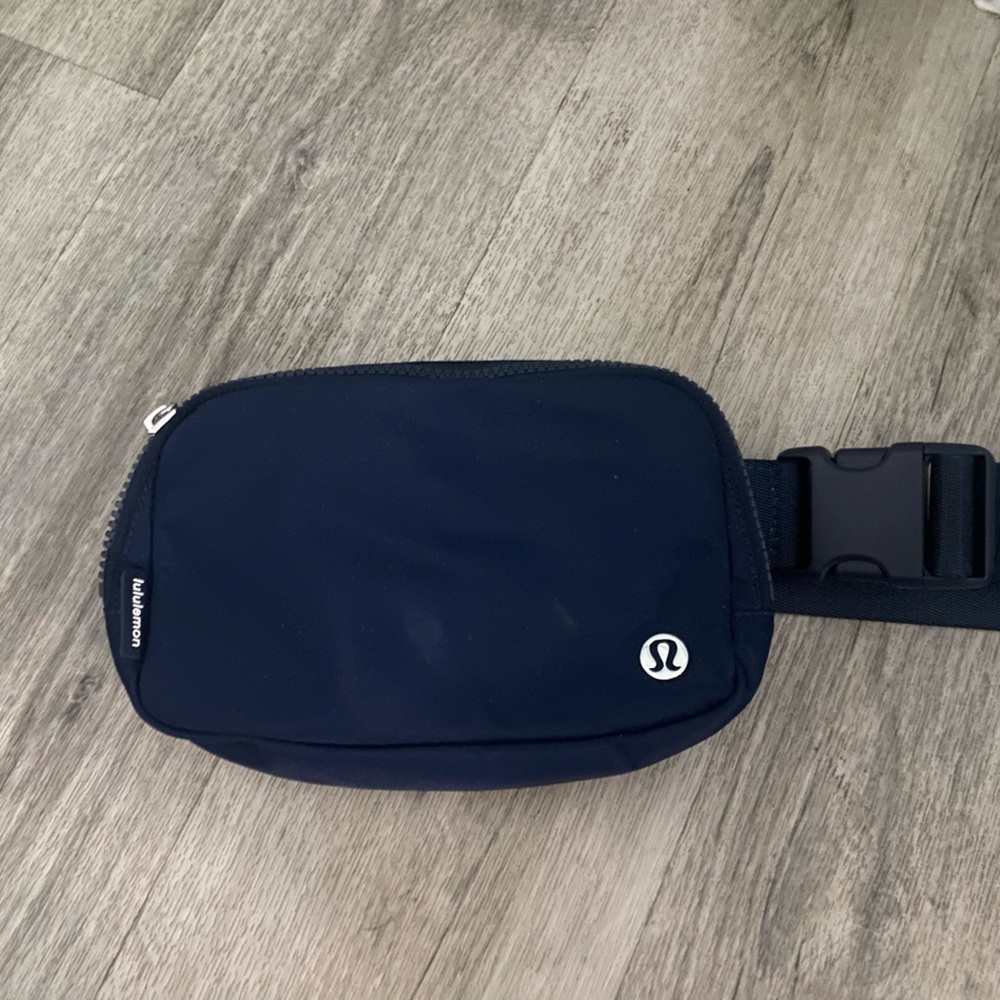 Lululemon Navy Blue Belt Bag